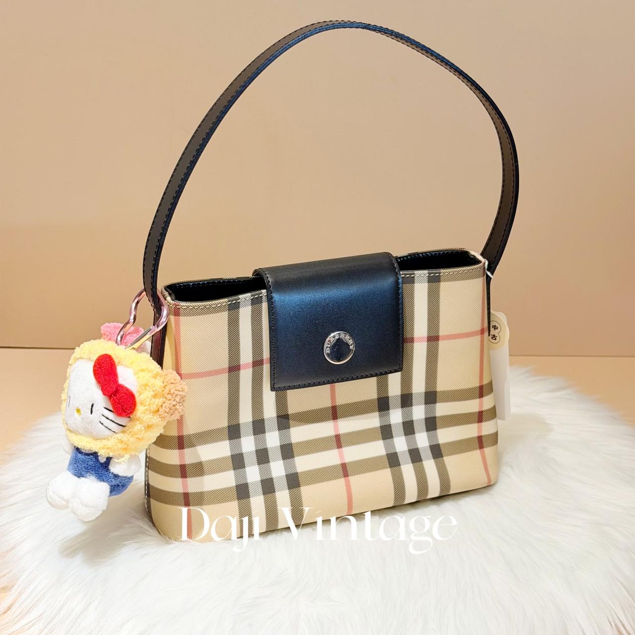 95新 BURBERRY/博柏利 大吉中古/Burberry格纹翻盖手提包