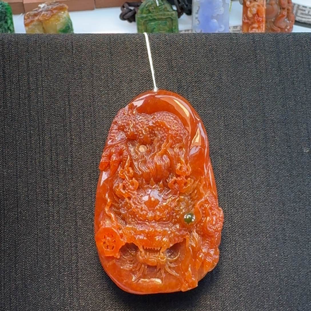 大***牛翡翠未镶嵌吊坠(不含链)