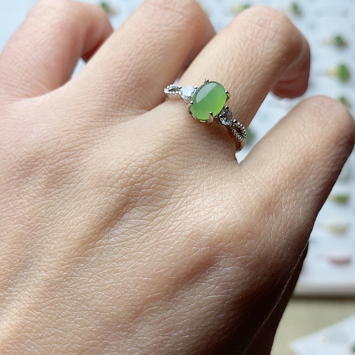 和田玉（碧玉）戒指未镶嵌