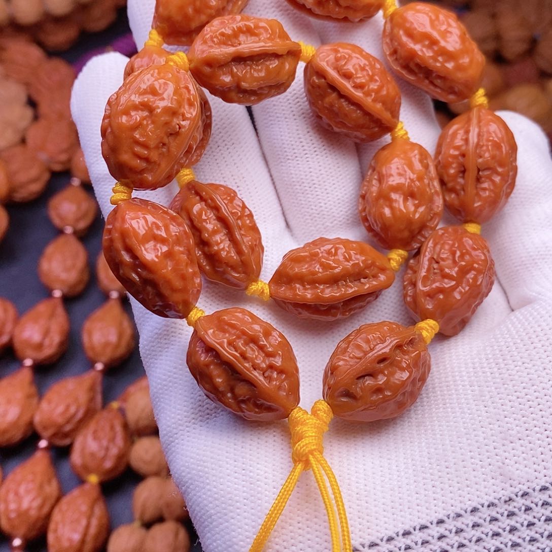 【闪购商品】文玩核桃吊坠绣花鞋17