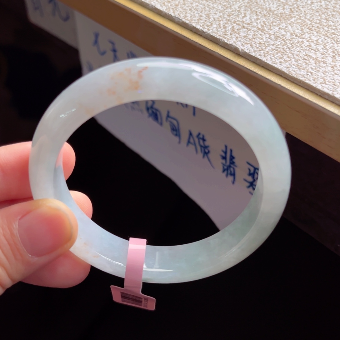 翡翠未镶嵌手镯手镯