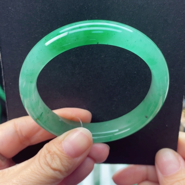 石英质玉手镯未镶嵌55-56