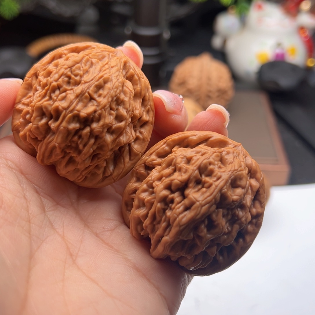 文玩核桃把件虎头王43