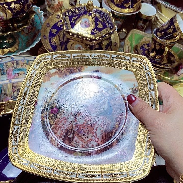 罐微瑕2只………………………………，