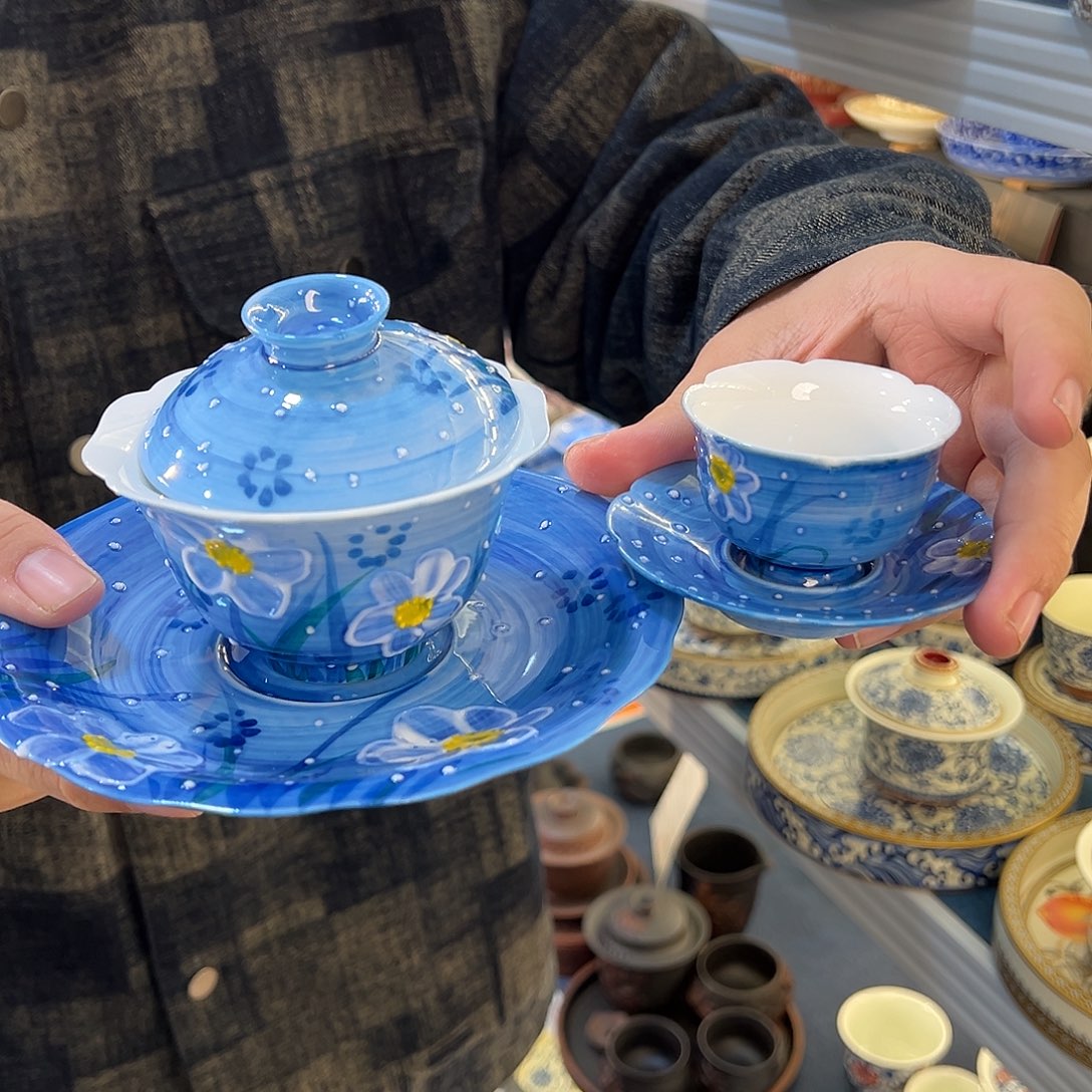 盖碗很漂亮我很喜欢