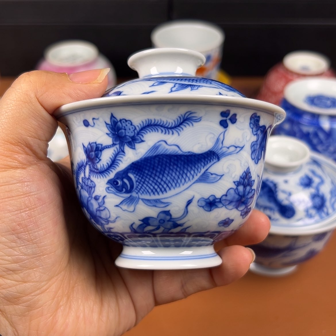 【闪购商品】杯M**張望月怀古-淡海水鱼藻盖碗