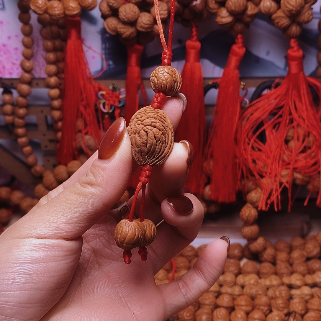 吊坠桃核龙纹桃枭