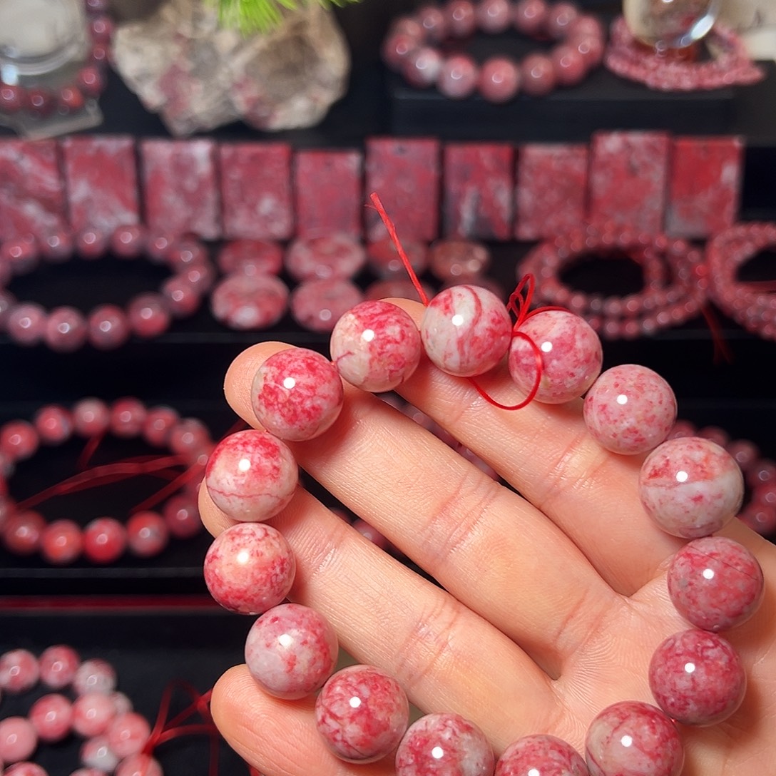 师***者天然辰砂原石手串