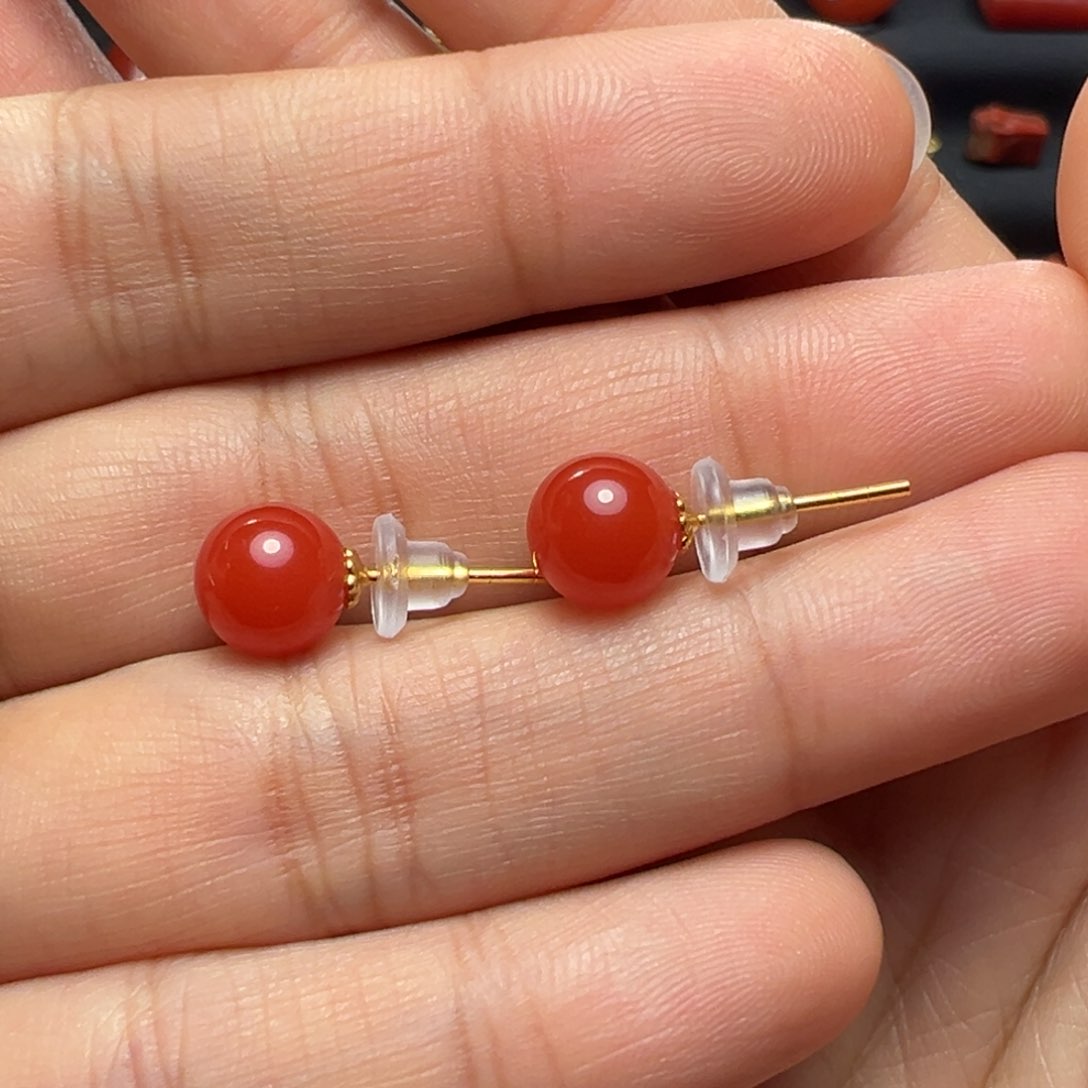 南红玛瑙耳钉18K金镶嵌