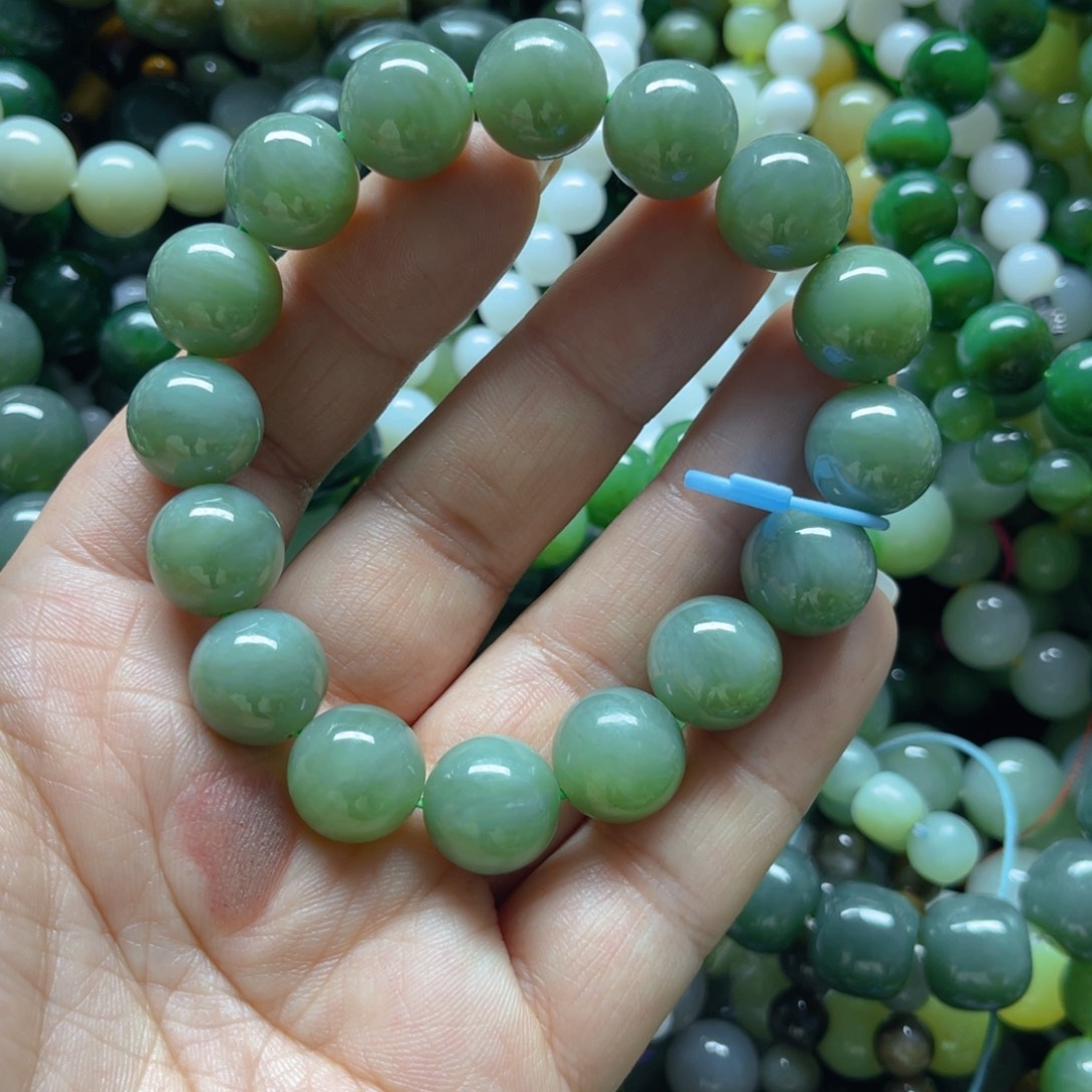 和田玉手链未镶嵌