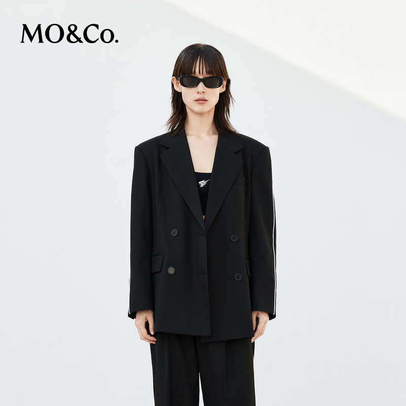 【赵老板专属】MOCO春秋季撞色边宽肩收腰平驳领西装外套MBC1BLAT03