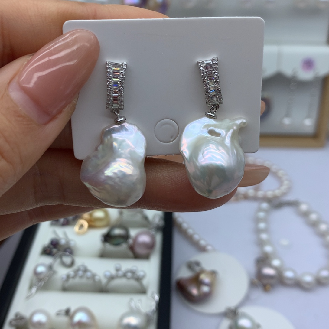 一***爱淡水珍珠银S925镶嵌耳饰