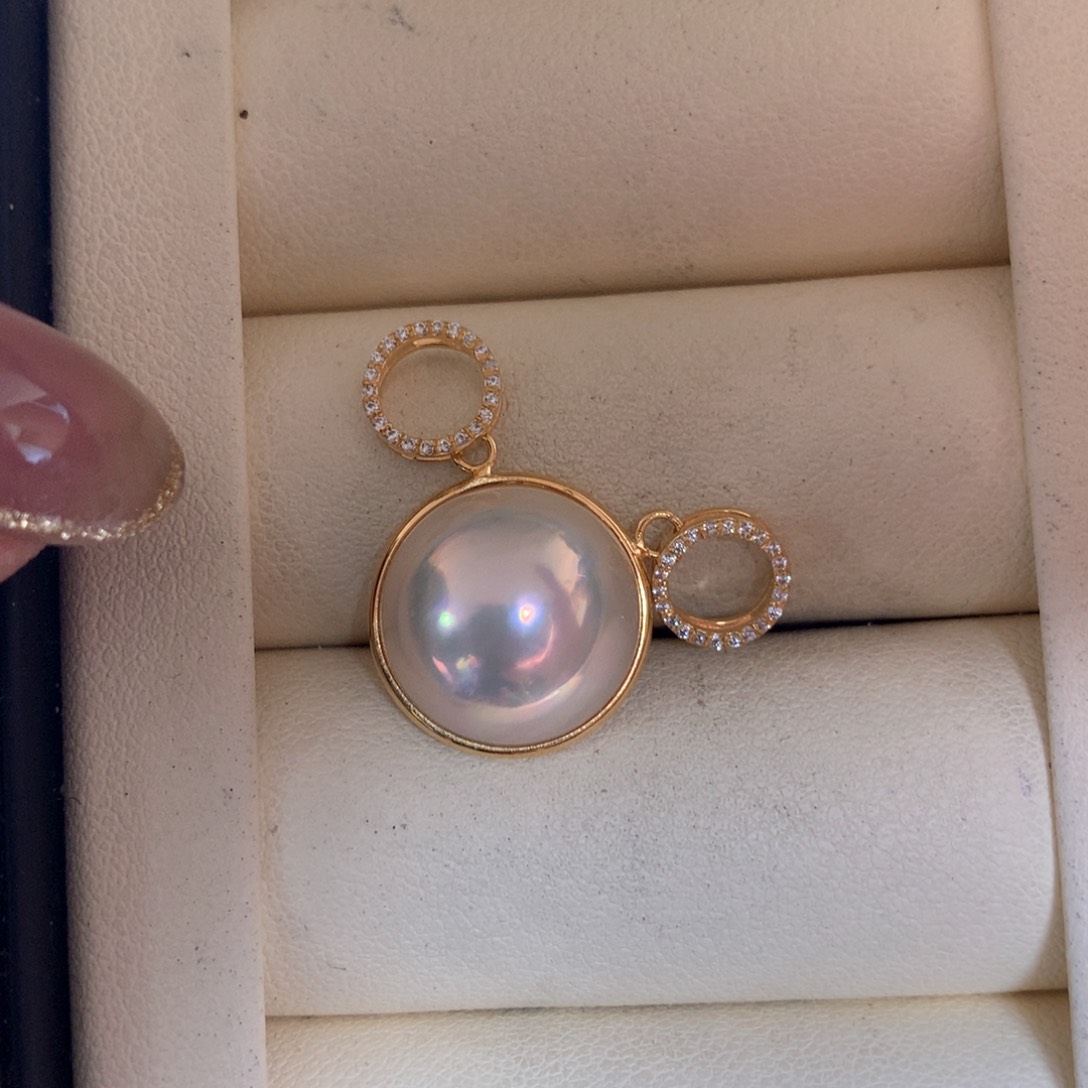 银S925镶嵌拼合珍珠（马贝珠）颈饰