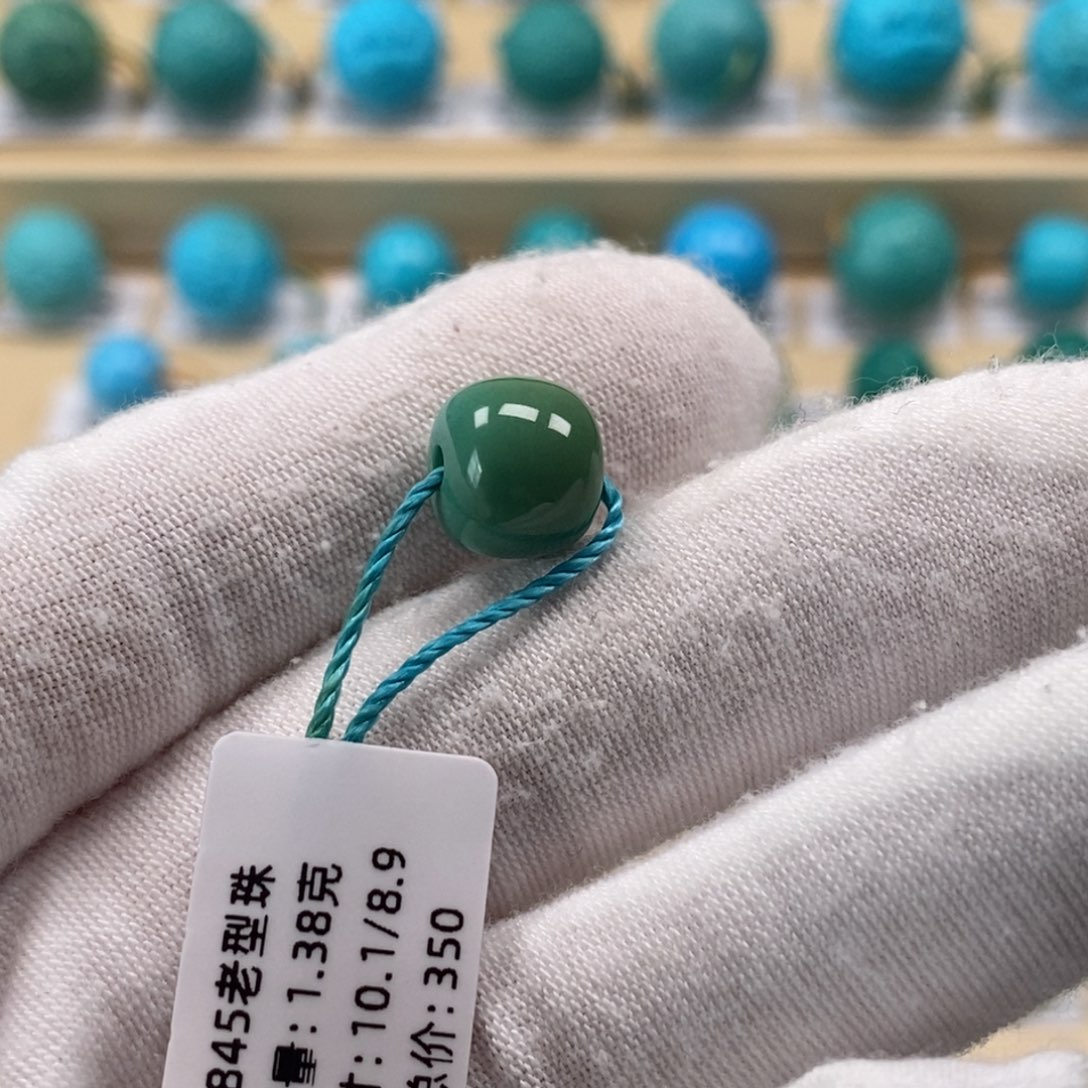 绿松石未镶嵌精品高瓷绿松石哦