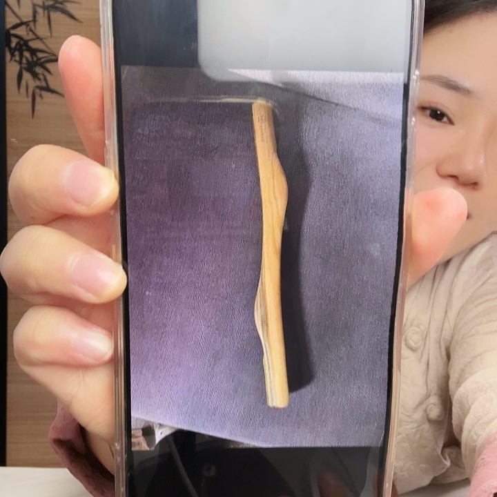 绿檀木003擀筋棒瑕疵