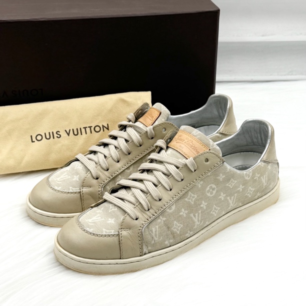 95新 LouisVuitton/路易威登 老花满印板鞋 36.5码 公价8k g244