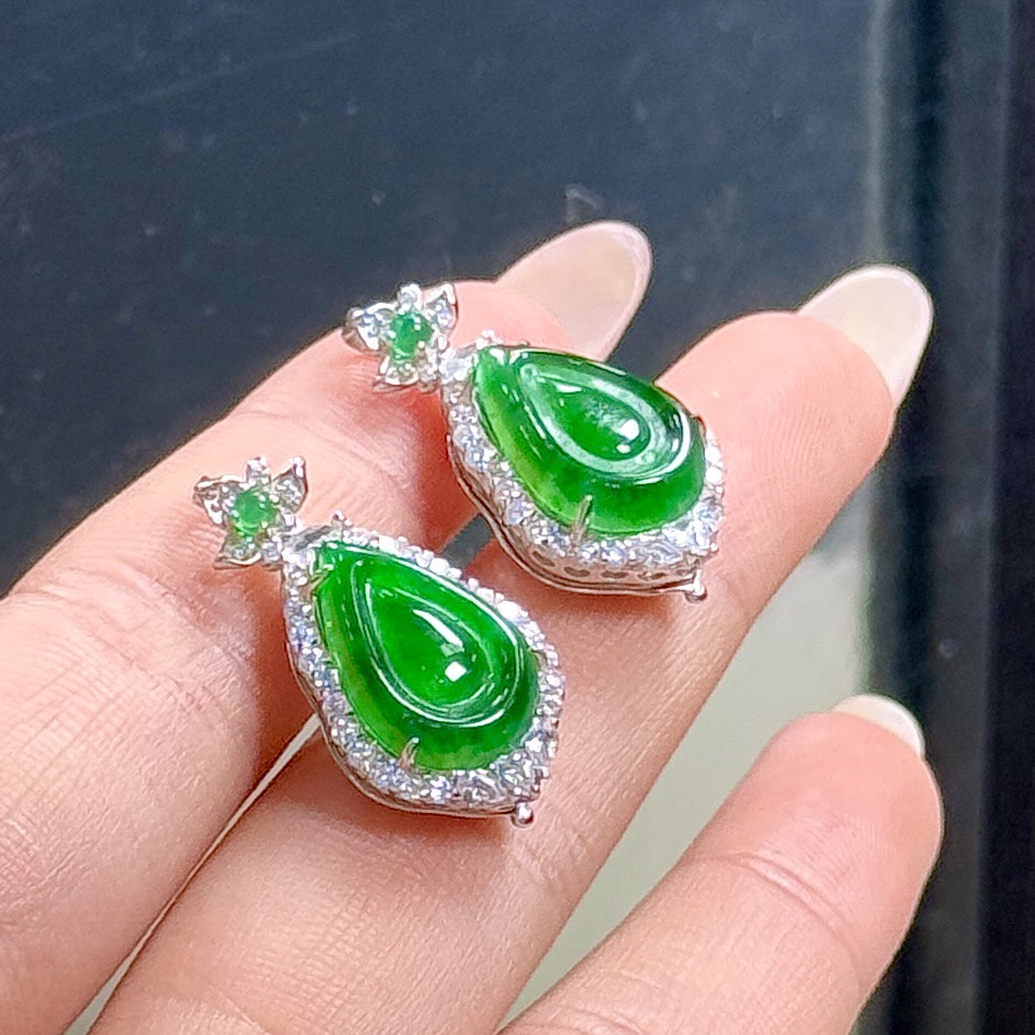 【CH】翡翠水滴吊坠（多样性发其一）