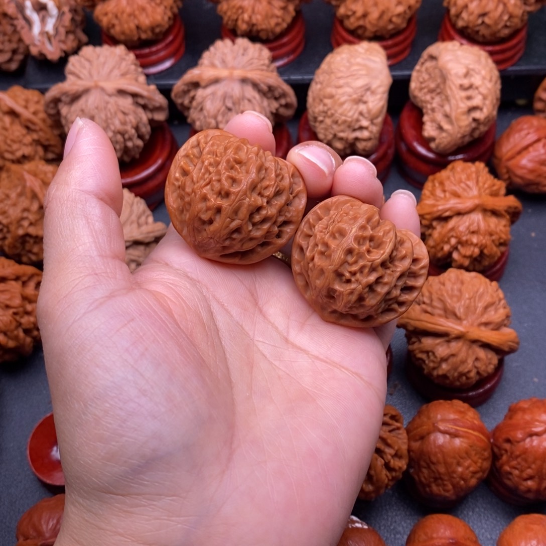 文玩核桃把件36宫灯