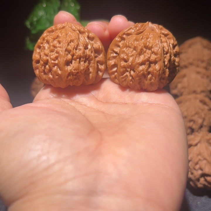 吊坠文玩核桃文玩核桃吊坠白狮子39