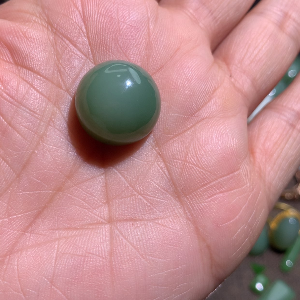 【闪购商品】和田玉珠宝半成品未镶嵌小*粉