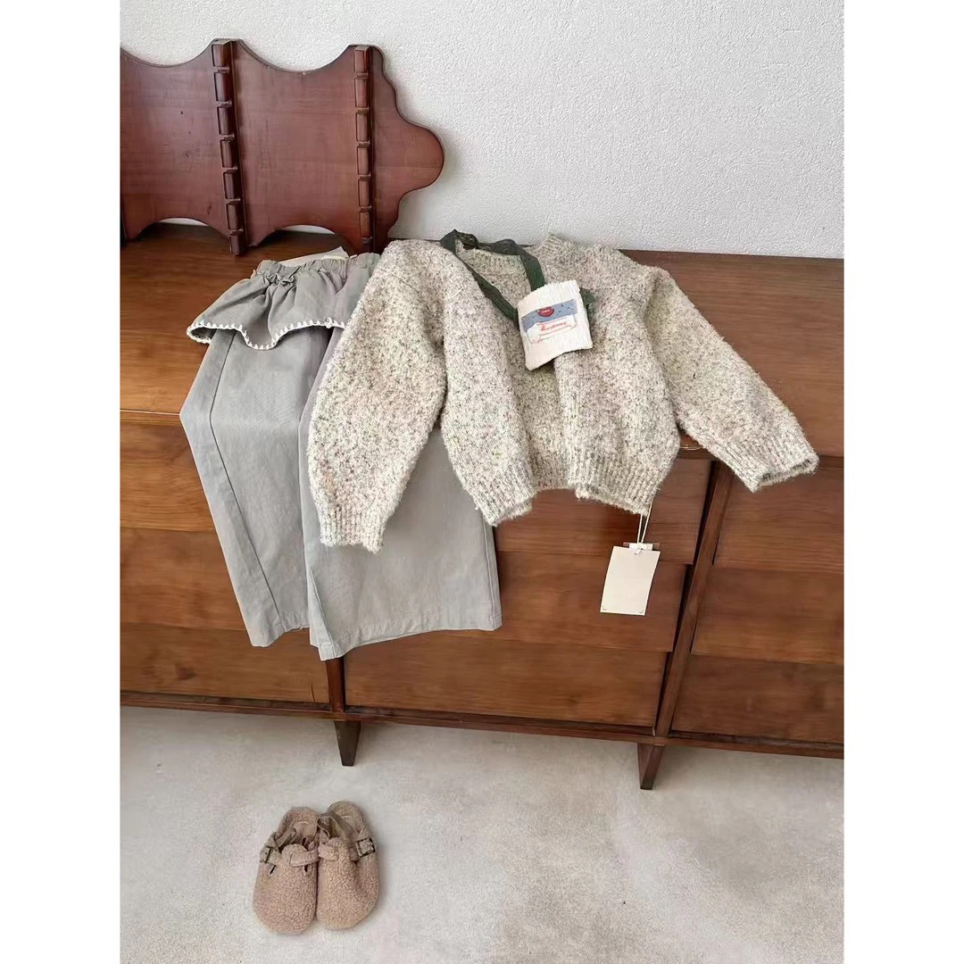 Q01-Q55中小童秋冬新款常规长袖毛衣宝宝少女风韩版百搭