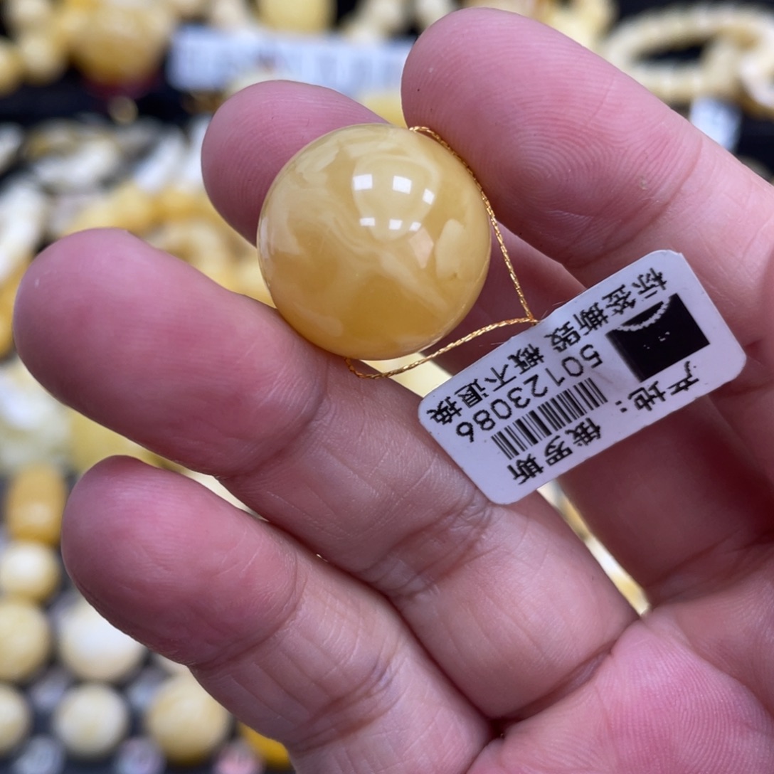 未镶嵌琥珀珠宝奇石18.5mm瑕疵款式