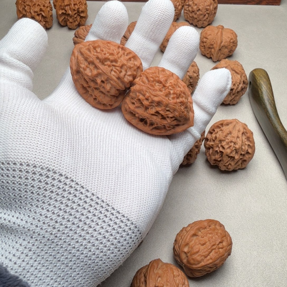 流***c吊坠文玩核桃野生