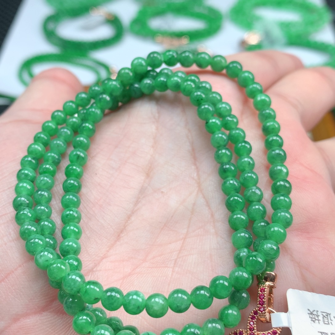 翡翠手链未镶嵌翡翠
