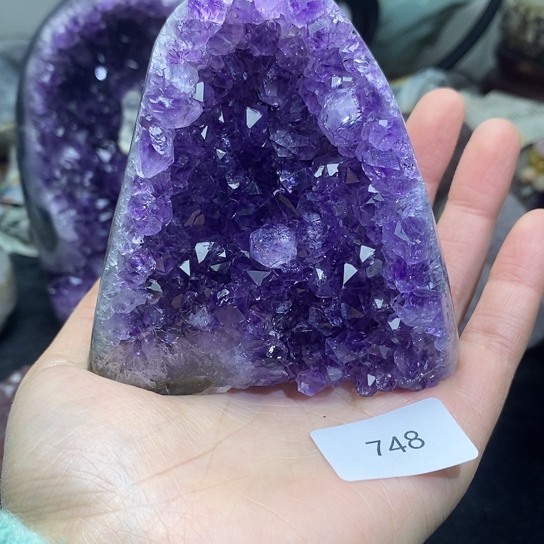 未镶嵌大型摆件（非配饰）紫晶
