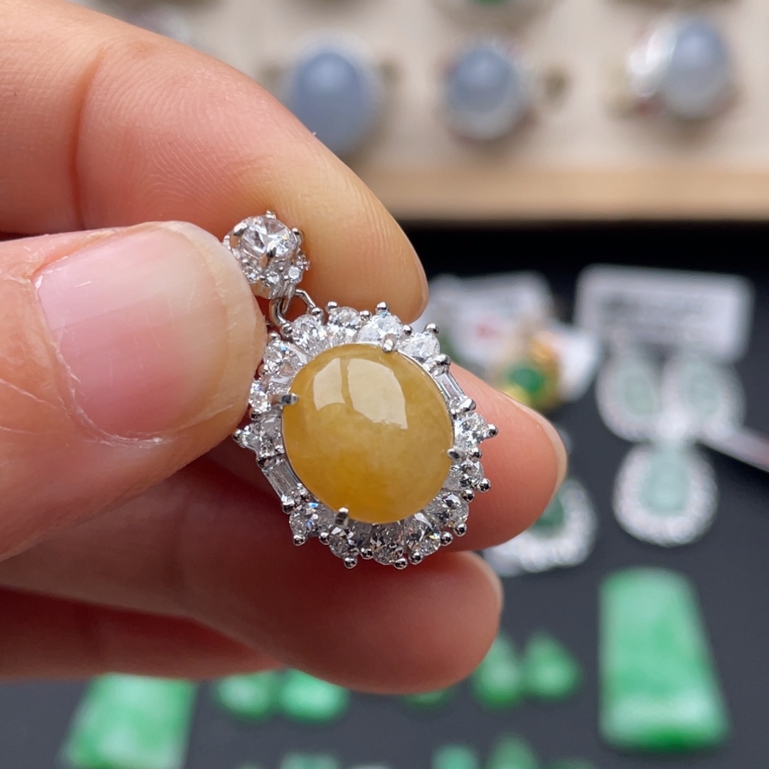 翡翠未镶嵌吊坠(不含链)