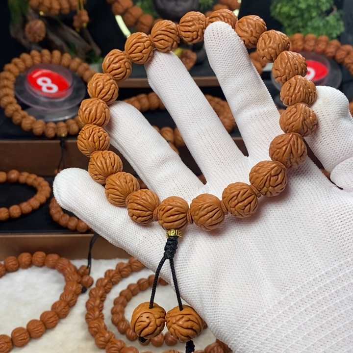 桃核吊坠秦岭龙纹