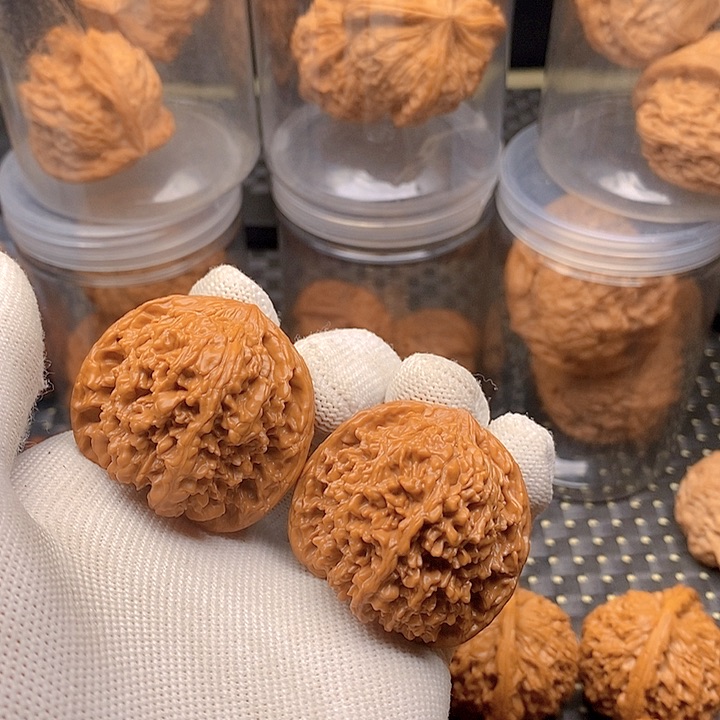 文玩核桃吊坠满天星