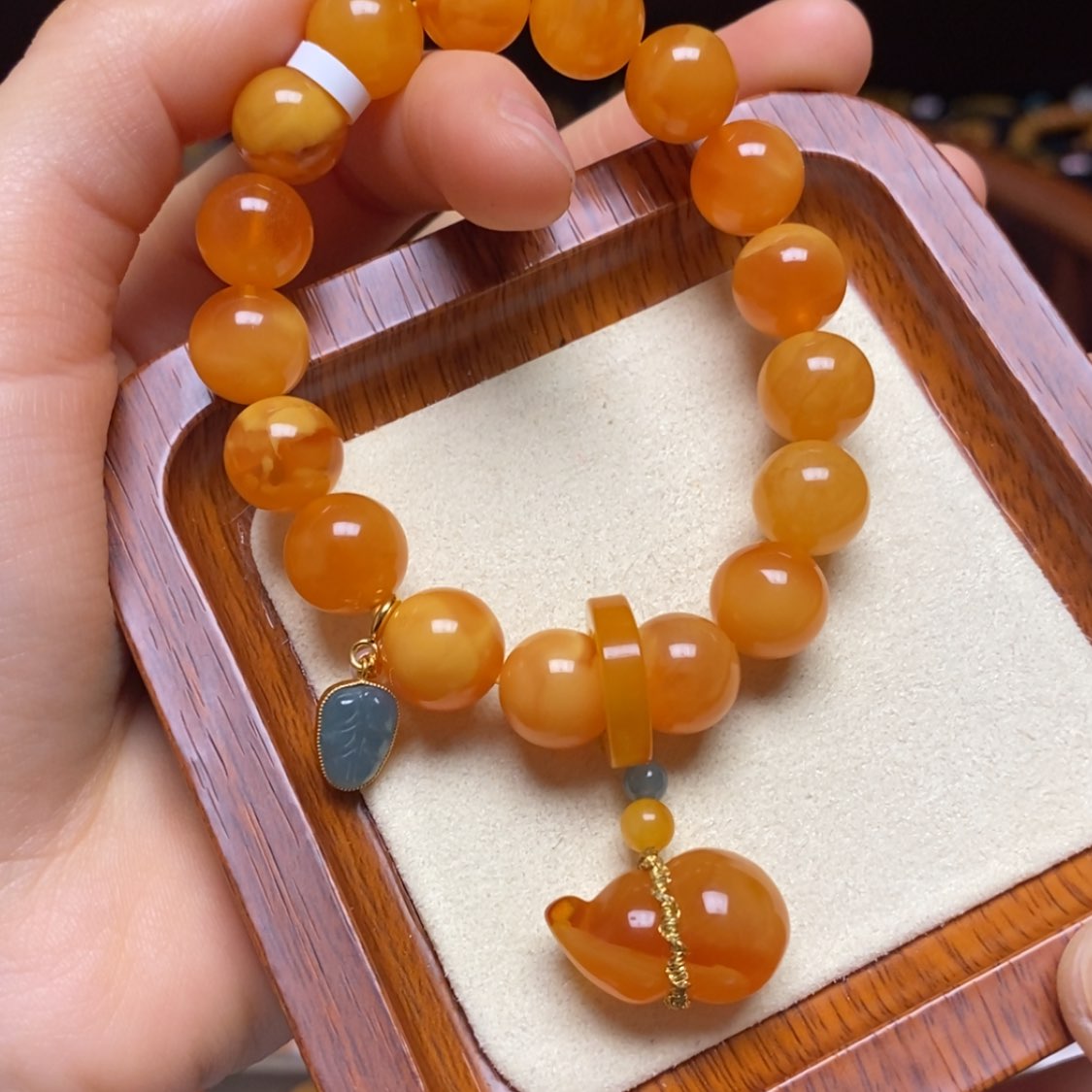 【闪购商品】蜜蜡手链未镶嵌手串