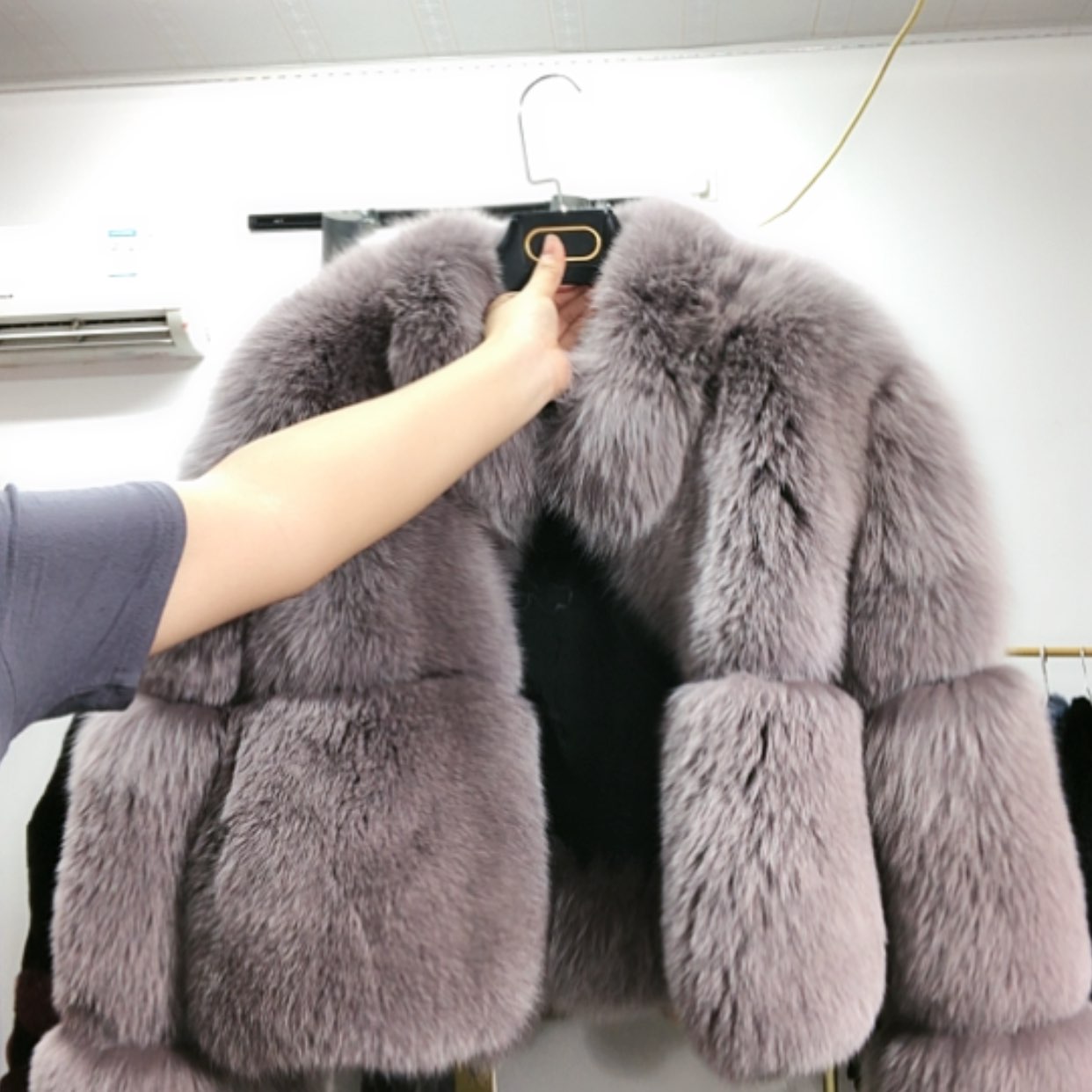 【闪购商品】狐狸毛