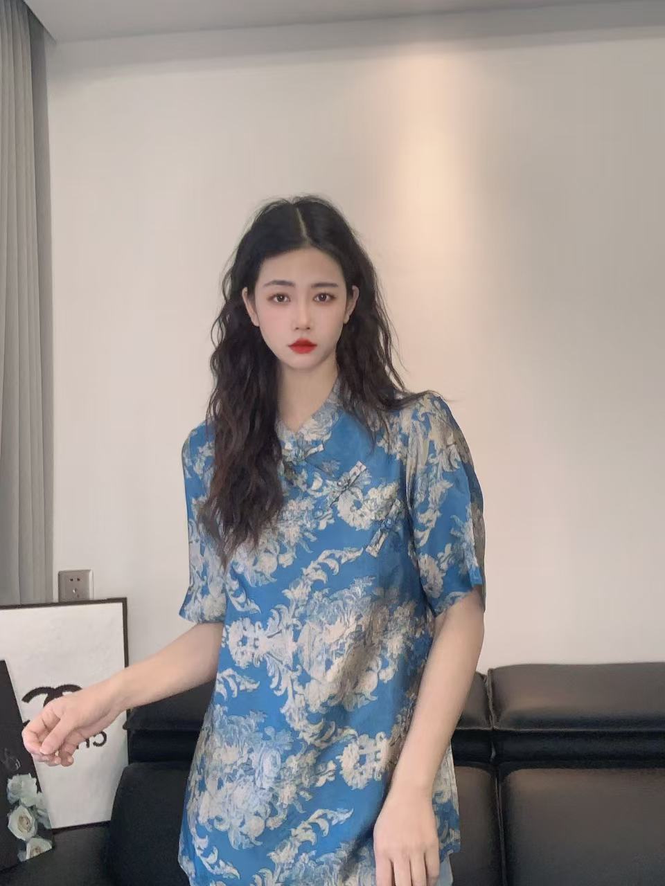 九月  蓝色大花  新款新中式国风提花印花设计重工汉服