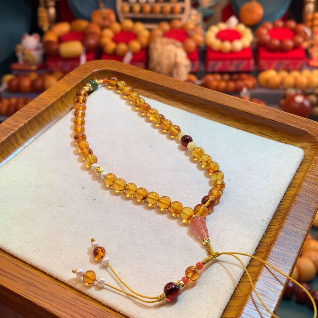 【闪购商品】琥珀（花珀）手链未镶嵌花珀手链