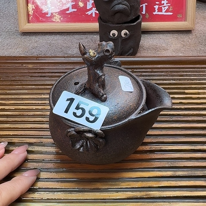 纯手工打造粗陶茶具