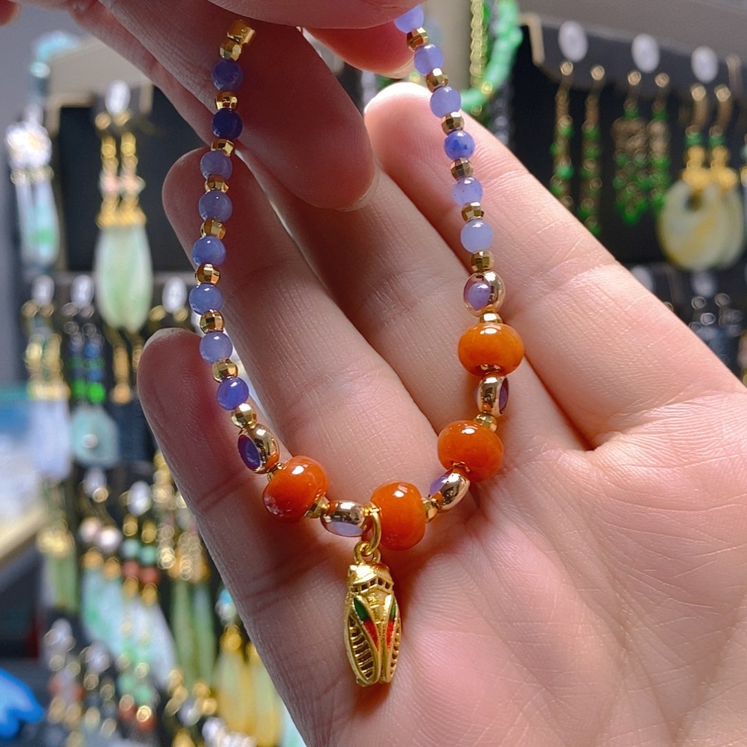 未镶嵌翡翠耳饰翡翠