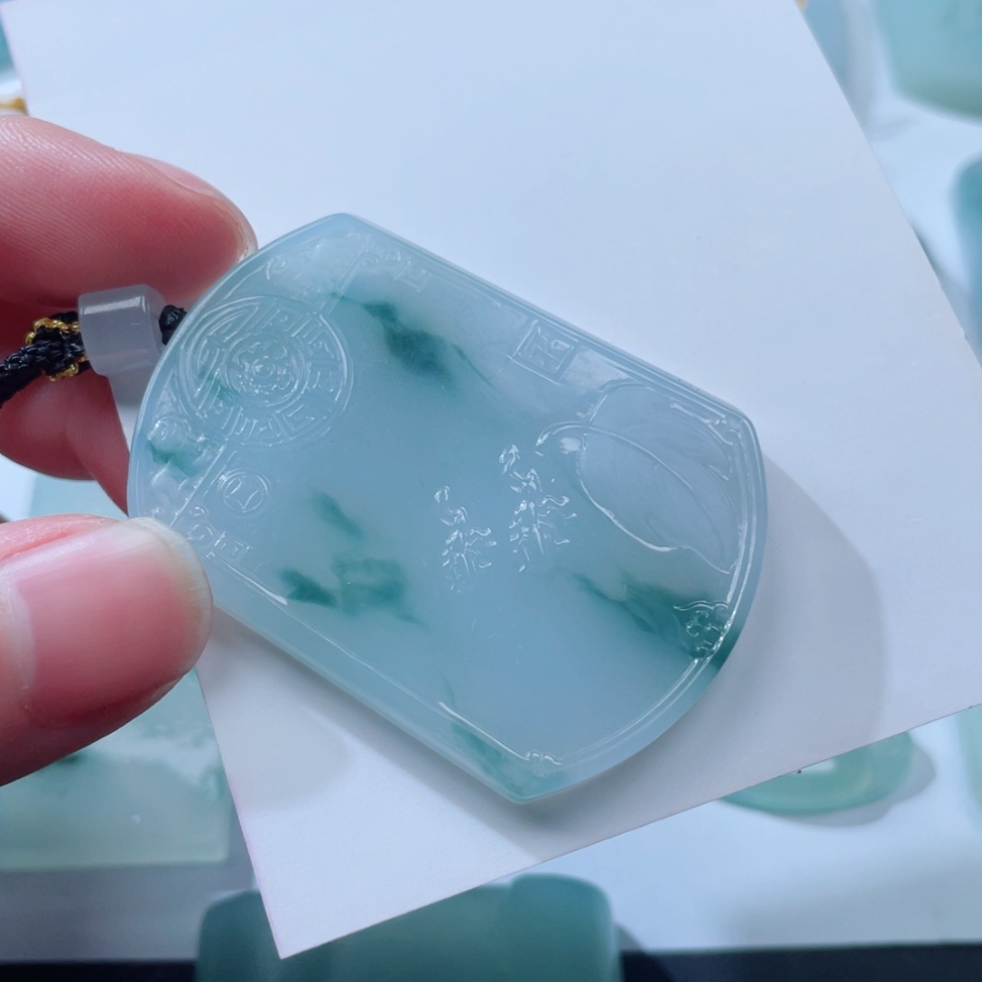 未镶嵌定制翡翠翡翠