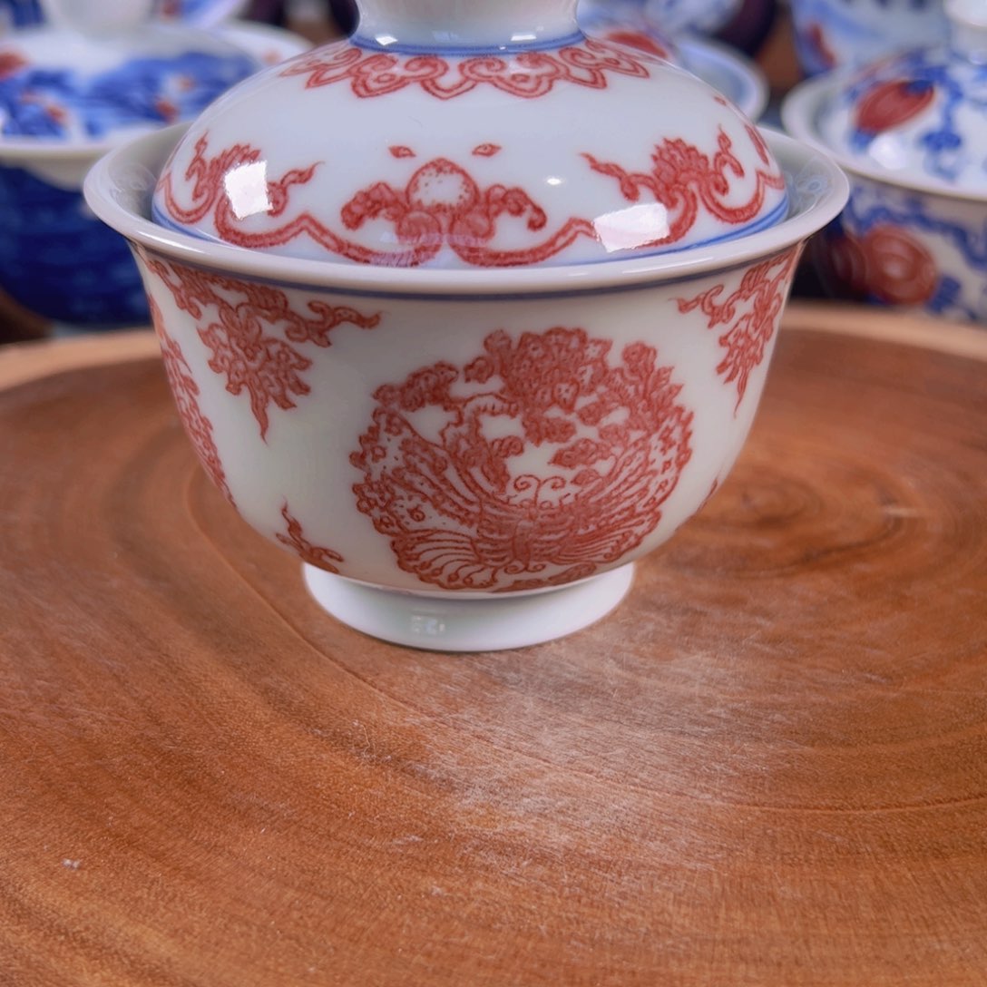 原矿釉里红蝶恋花两才盖碗