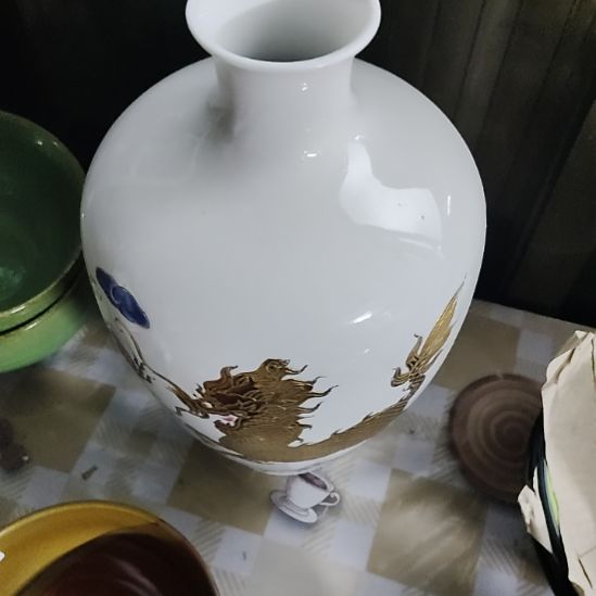 海***6瓷片五厂，七厂，瓷器摆件，瓷片！都有微瑕疵。