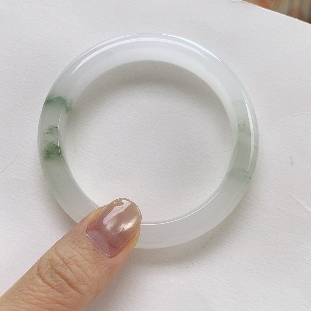 石英质玉未镶嵌手镯