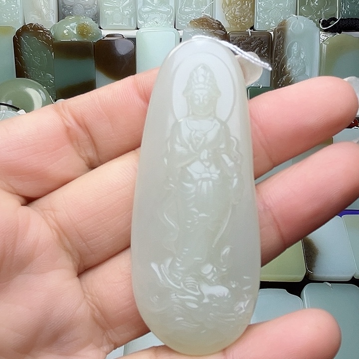 颈饰未镶嵌和田玉