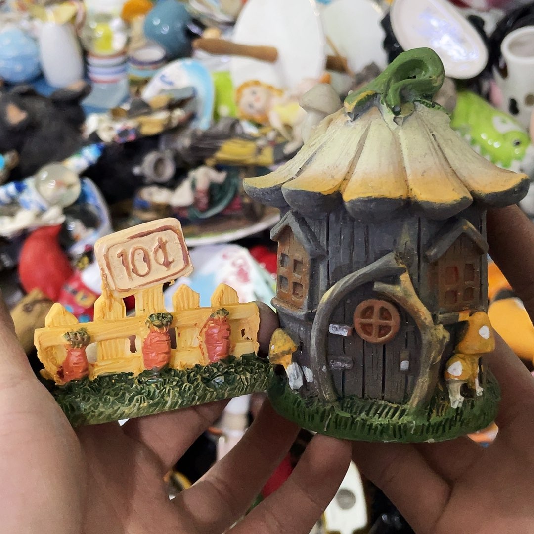 摆件     瑕疵。      