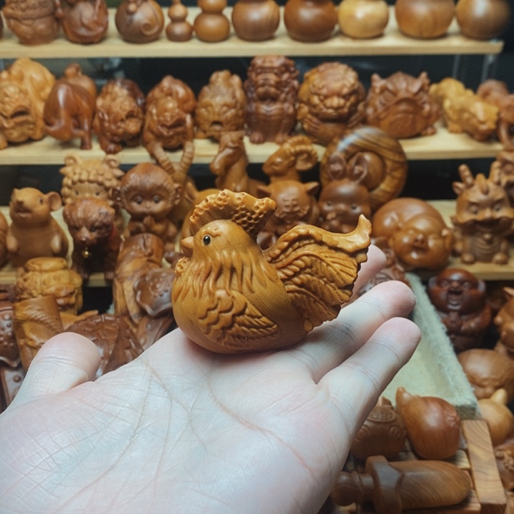 木质P****x崖柏木雕。。。