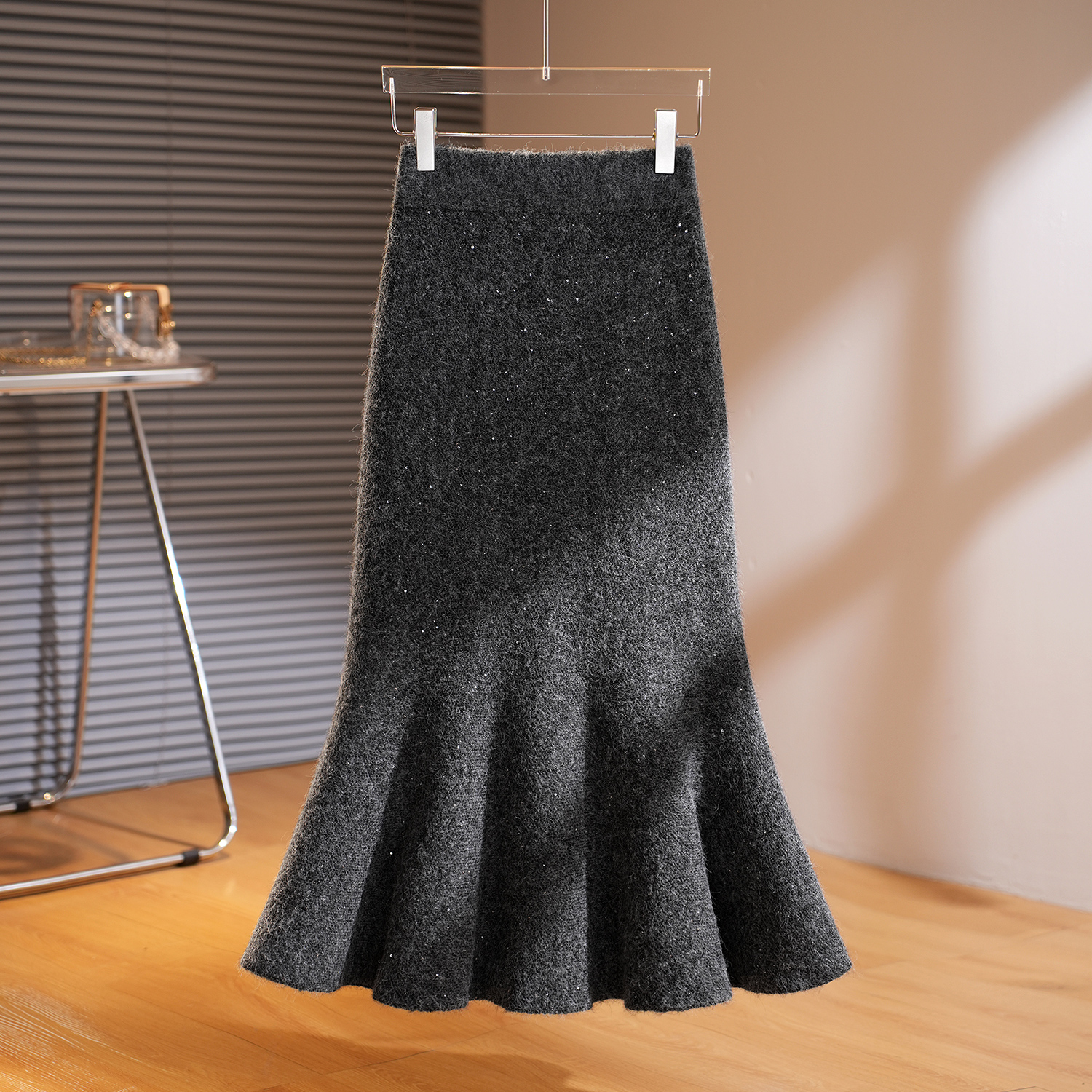 高级感毛呢鱼尾半身裙女2025秋冬季新款中长款显瘦优雅气质鱼尾裙