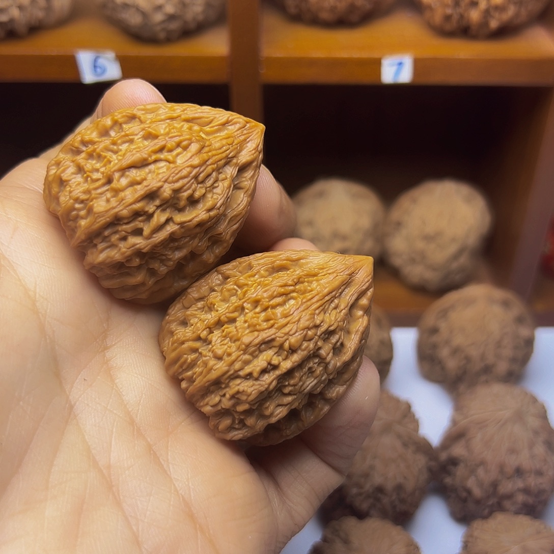 吊坠桃核34塔尖差尺有修