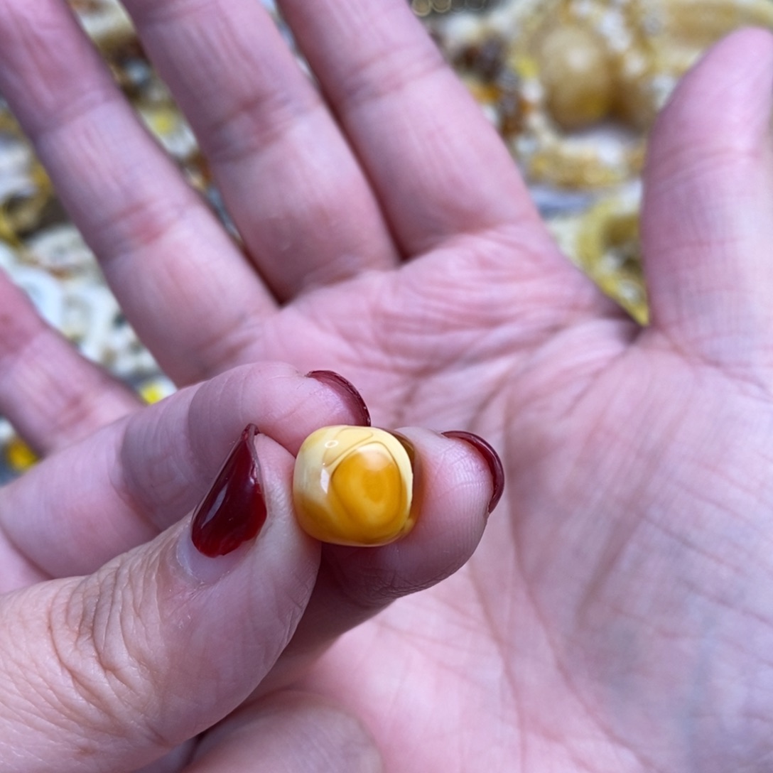 琥珀裸石未镶嵌老花蜡老型单珠11×10