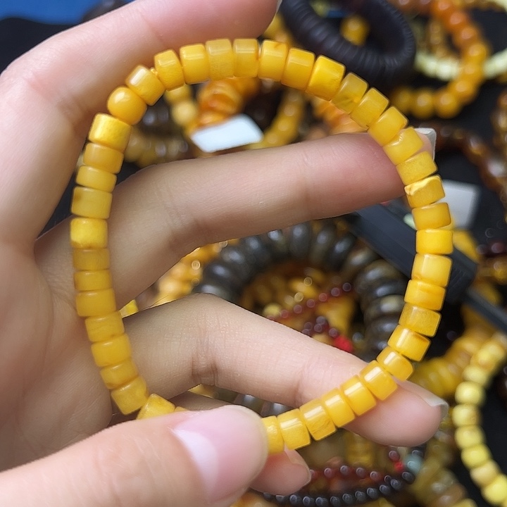 非金属意臻珠宝天然手串