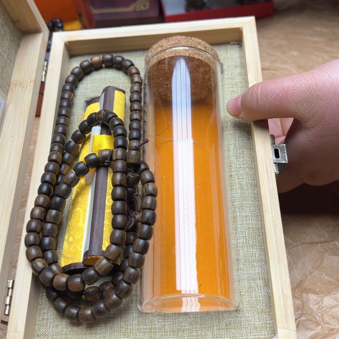 大叶紫檀（黑酸枝木类）